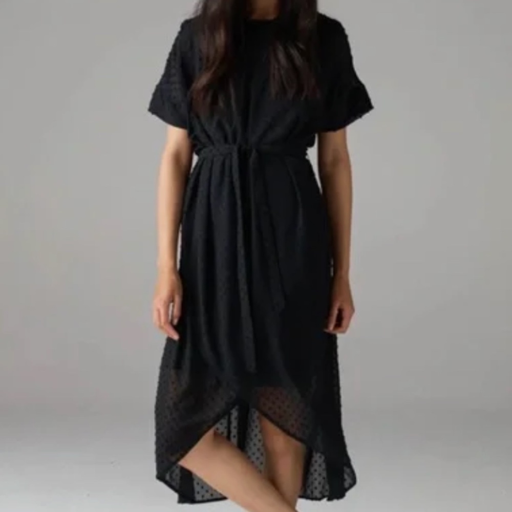 VETTA The Convertible Polka Dot Dress